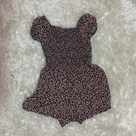 Girls Floral Romper - Picture 2 of 6